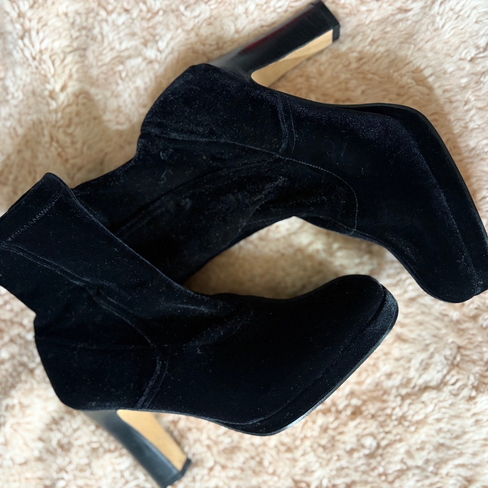 Women’s vintage nine West size 7
